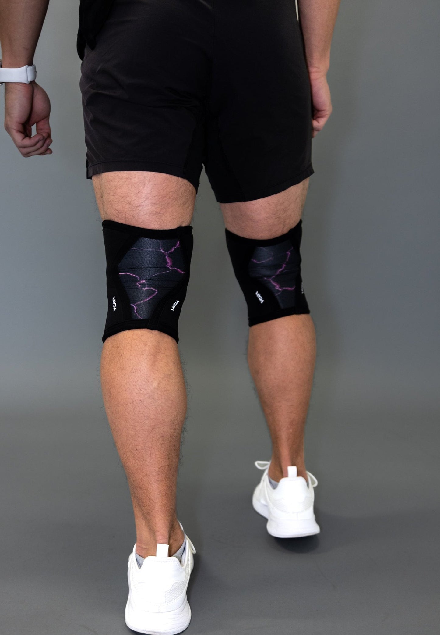 LIGHTENING KNEE SLEEVES