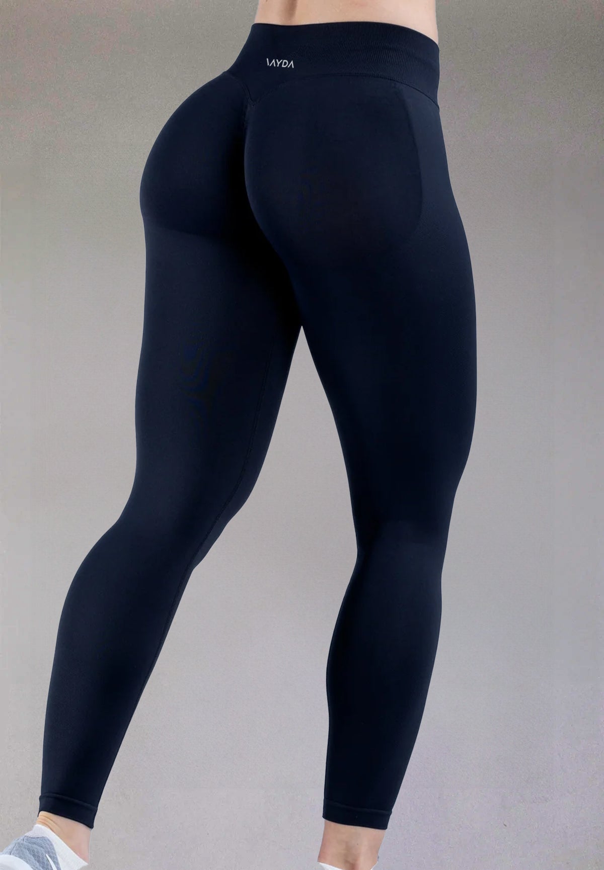DIVIDE ESSENTIAL LEGGINGS BLACK