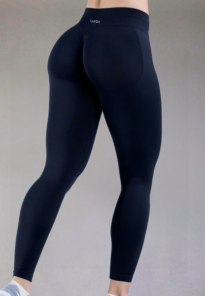 DIVIDE ESSENTIAL LEGGINGS BLACK
